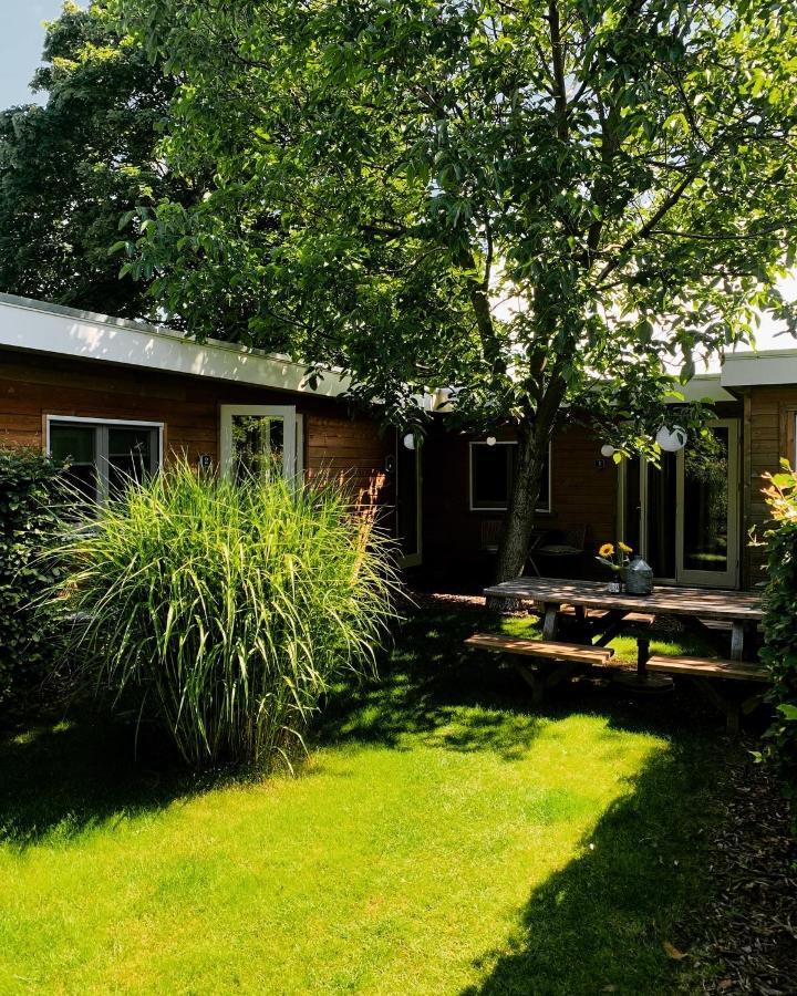 Couette-café Bed And Breakfast: 'bij Ons Achter' *
